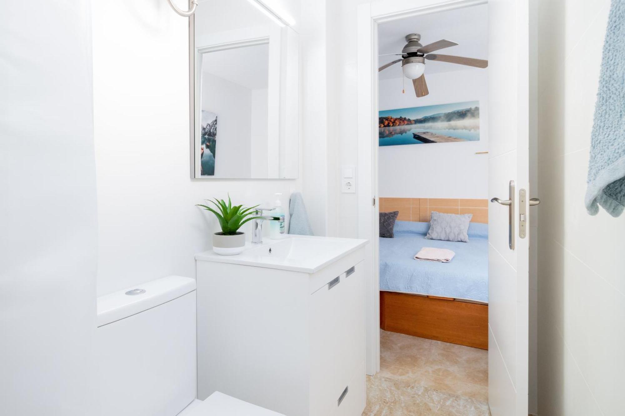 Apartamento 50M Al Mar Torrevieja Bagian luar foto