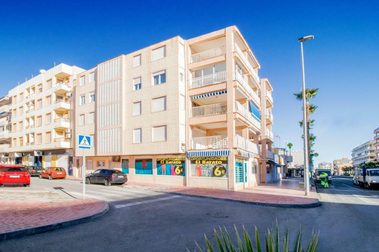 Apartamento 50M Al Mar Torrevieja Bagian luar foto